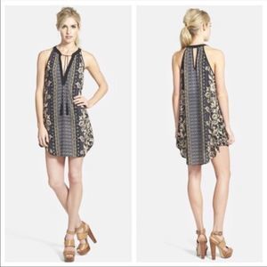 Astr Tassel Sleeveless Shift Dress S